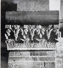 Capitello centrale