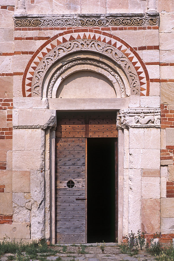 Santi Nazario e Celso a Montechiaro