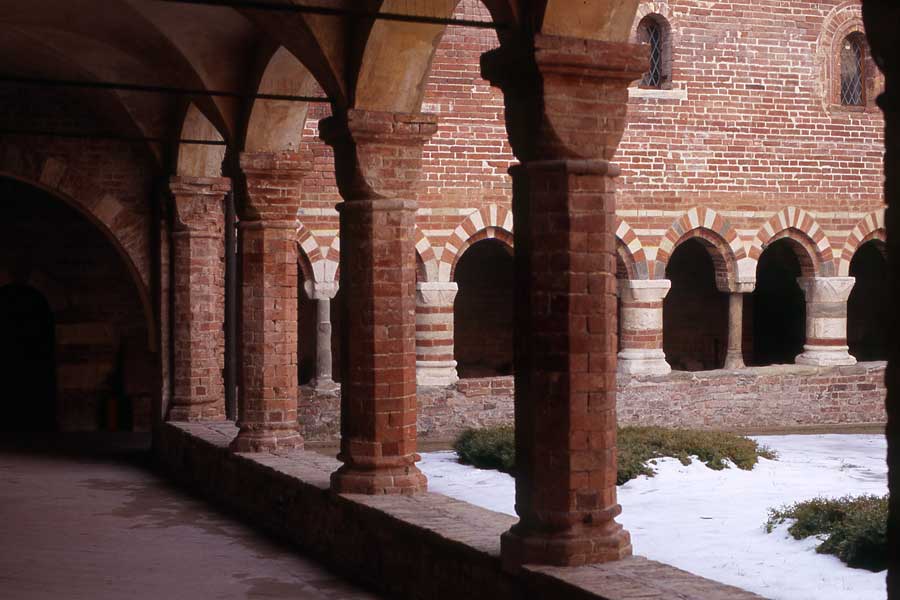 Santa Maria di Vezzolano