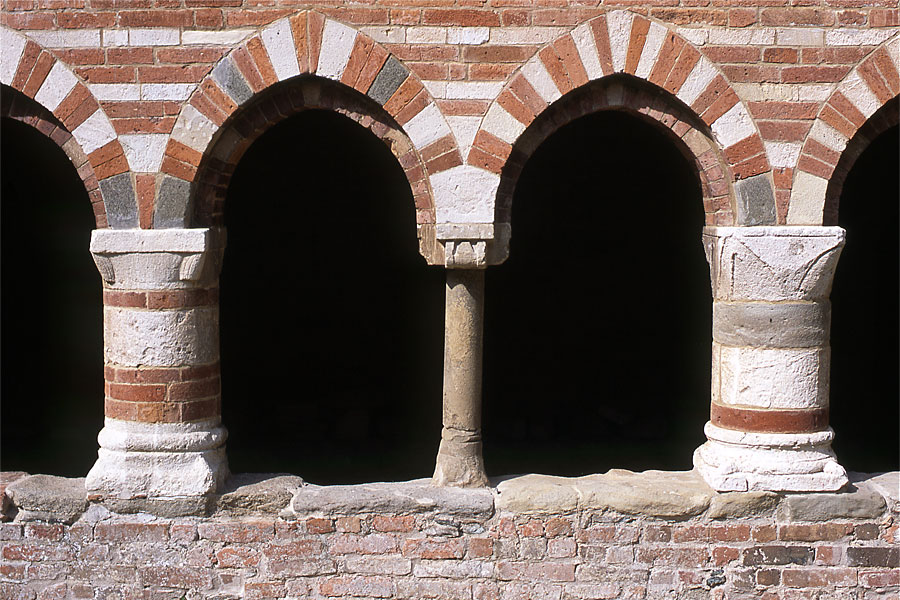 Santa Maria di Vezzolano